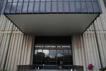 Imagem ilustrativa da imagem Banco Central corta Selic em 0,5 ponto, reduzindo a taxa básica para 13,25%