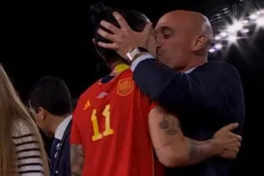 Imagem ilustrativa da imagem Beijo forçado: Justiça abre processo por agressão sexual contra Luis Rubiales