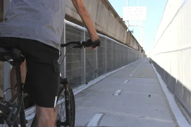 Imagem ilustrativa da imagem Bicicleta elétrica e patinete vão ser liberados na ciclovia da 3ª Ponte
