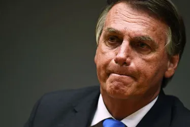 Imagem ilustrativa da imagem Bolsonaro prevê sair derrotado no TSE