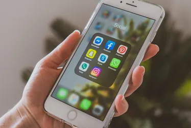 Imagem ilustrativa da imagem Brasil é quarto país que mais baixa apps, com 10 mi de downloads em 2023