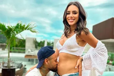 Imagem ilustrativa da imagem Bruna Biancardi e Neymar revelam sexo de bebê