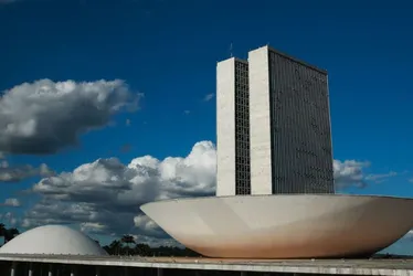 Imagem ilustrativa da imagem Câmara aprova elevação de repasses a municípios e estados em R$ 13,9 bi em 2023