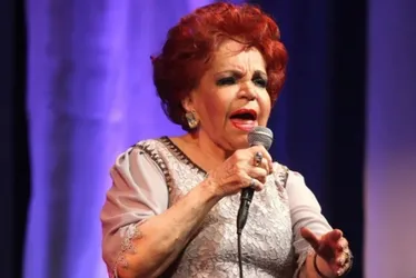 Imagem ilustrativa da imagem Cantora Lana Bittencourt, estrela da Era de Ouro do rádio, morre aos 91 anos