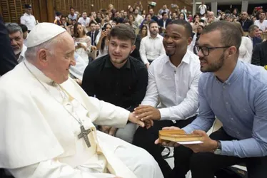 Imagem ilustrativa da imagem Capixabas dão presente para o Papa
