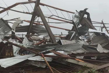 Imagem ilustrativa da imagem Ciclone deixa três mortos, dezenas de feridos e 1 milhão sem energia