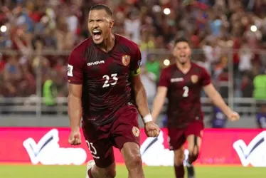 Imagem ilustrativa da imagem Com gol nos acréscimos, Venezuela volta a vencer o Paraguai após seis anos