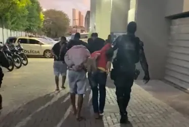 Imagem ilustrativa da imagem Comerciante é torturado por assaltantes em casa