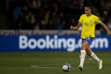 Imagem ilustrativa da imagem Copa do Mundo: Lauren afirma que espera confronto duro com a França
