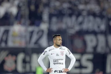 Imagem ilustrativa da imagem Corinthians empata com o Goiás e acende sinal de alerta no Brasileirão