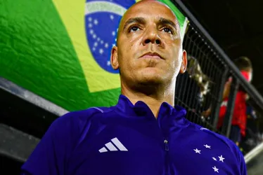 Imagem ilustrativa da imagem Cruzeiro demite técnico Pepa após série de sete jogos sem vitória