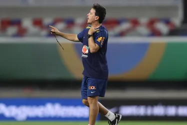 Imagem ilustrativa da imagem De técnico novo, seleção estreia nas Eliminatórias para a Copa de 2026