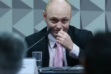 Imagem ilustrativa da imagem Delgatti é condenado a 20 anos de prisão por invasão de contas da Lava Jato