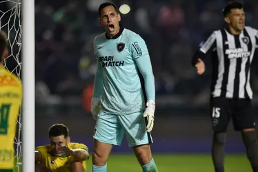 Imagem ilustrativa da imagem Derrota elimina Botafogo da Sul-Americana