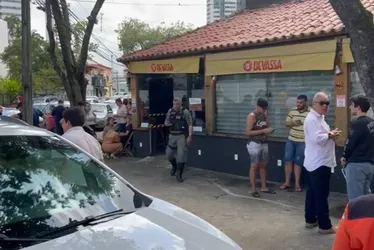 Imagem ilustrativa da imagem Dono de restaurante é assassinado no Bairro da Madalena, no Recife