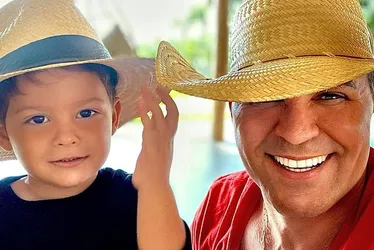 Imagem ilustrativa da imagem Eduardo Costa reduz agenda para se dedicar ao filho com autismo