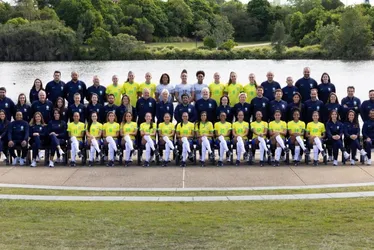 Imagem ilustrativa da imagem Em meio a treinos, seleção feminina faz foto oficial da Copa do Mundo