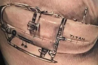 Imagem ilustrativa da imagem Empresário do ES faz tatuagem do submersível que implodiu