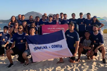 Imagem ilustrativa da imagem Estudantes capixabas conquistam bicampeonato em rally de barcos solares