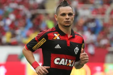 Imagem ilustrativa da imagem Ex-Santos, Grêmio e Flamengo, Pará é atração na várzea de São Paulo