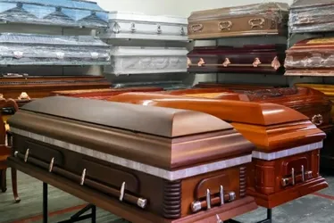 Imagem ilustrativa da imagem Expor caixão na rua vai dar multa para funerária