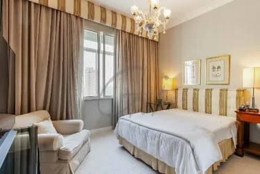 Imagem ilustrativa da imagem FOTOS | Conheça o apartamento de Jô Soares, posto à venda por R$ 12 milhões