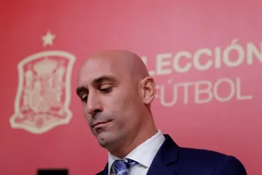 Imagem ilustrativa da imagem Fifa abre processo disciplinar contra presidente da Federação Espanhola
