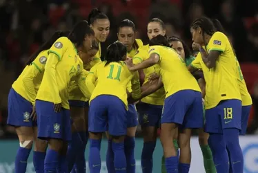 Imagem ilustrativa da imagem Fifa permitirá braçadeiras com mensagens de causas sociais na Copa feminina