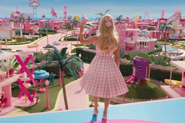 Imagem ilustrativa da imagem Filme da Barbie causou escassez global de tinta rosa, diz produtora