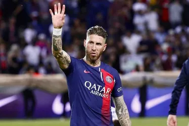 Imagem ilustrativa da imagem Flamengo tenta contratar Sergio Ramos, diz jornalista