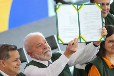 Imagem ilustrativa da imagem Governo federal sanciona lei do Programa Mais Médicos