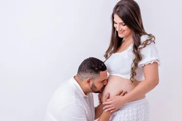 Imagem ilustrativa da imagem Grávida de sêxtuplos vai fazer chá revelação