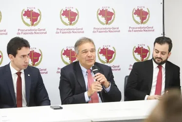Imagem ilustrativa da imagem Grupo João Santos faz acordo e garante FGTS para 20 mil trabalhadores