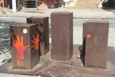 Imagem ilustrativa da imagem Histórias por trás dos monumentos