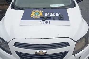 Imagem ilustrativa da imagem Homem aluga carro em 2019, não devolve e é preso com arma no Sul do ES