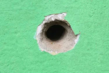 Imagem ilustrativa da imagem Homem é morto em Vila Velha e moradores relatam terem ouvido mais de 30 tiros