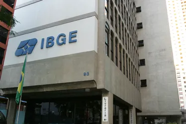 Imagem ilustrativa da imagem IBGE prorroga inscrição de concurso com 7.500 vagas temporárias