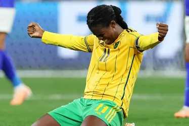 Imagem ilustrativa da imagem Jamaica avança na Copa em meio à crise com federação e vaquinha online