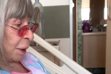 Imagem ilustrativa da imagem João Lee publica vídeo de Rita no hospital e relembra primeira internação da mãe