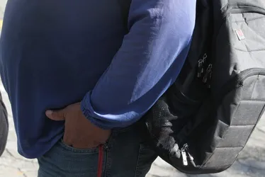 Imagem ilustrativa da imagem Ladrões trocam tiros com a polícia e invadem casas de moradores na Serra