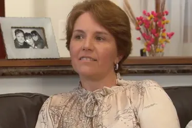 Imagem ilustrativa da imagem Larissa Manoela: mãe culpa noivo por ruptura familiar e nega divisão de 2%