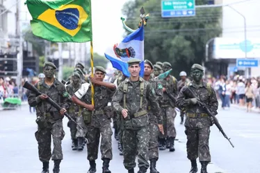 Imagem ilustrativa da imagem Linhares realiza desfile cívico-escolar para celebrar 223 anos nesta terça-feira