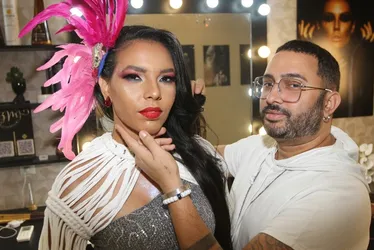 Imagem ilustrativa da imagem Looks e maquiagens para arrasar no Vital