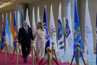 Imagem ilustrativa da imagem Lula assume presidência do G20 e fala sobre vítimas do ciclone no RS
