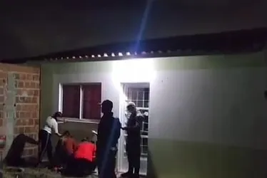 Imagem ilustrativa da imagem Mãe e filha de 10 anos são assassinadas no Residencial Xique-xique, em Caruaru