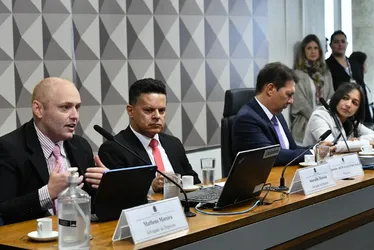 Imagem ilustrativa da imagem Na CPI, hacker liga Bolsonaro a grampo em Alexandre de Moraes