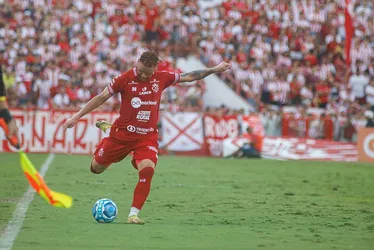 Imagem ilustrativa da imagem Náutico empata com São Bernardo e dá adeus à Série C  deste ano