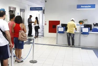 Imagem ilustrativa da imagem Nova lei permite ao INSS cortar aposentadoria com mais de 10 anos