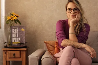 Imagem ilustrativa da imagem “O amor requer dedicação, mas não sacrifícios”, diz psicóloga