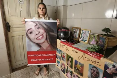 Imagem ilustrativa da imagem “O que Deus me deu, um bêbado tirou”, desabafa mãe de jovem morta em acidente
